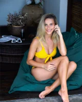 Mpl Studios - 20-cara-mell-chillin-by-the-pool-0022