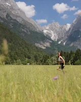 Mpl Studios - 15-stefani-postcard-from-log-pod-0016