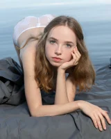 Watch 4 Beauty - 06-006