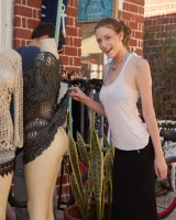 Zishy - 02-anya-amsel-venice-is-crazy003