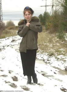 Hairy pussy busty housewife